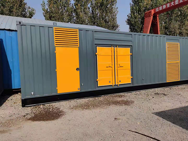 密山300kw 柴油发电机组用多大的空气开关？