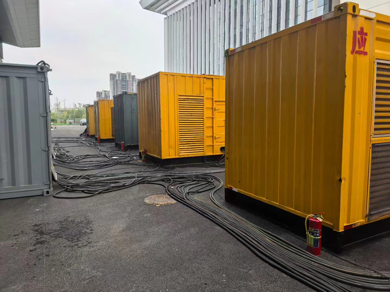 密山不同季节柴油发电机组保养有哪些注意事项？